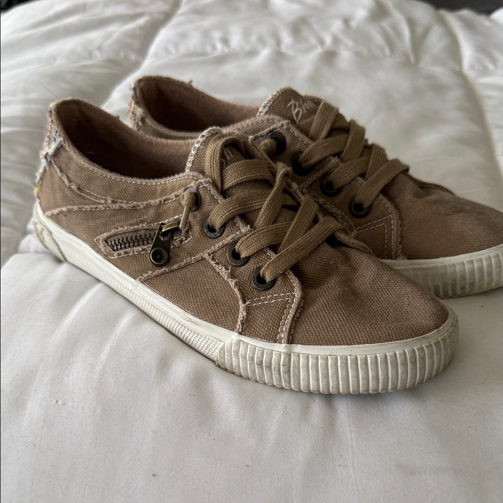 Blowfish Tan Canvas Sneakers with Zipper Accent